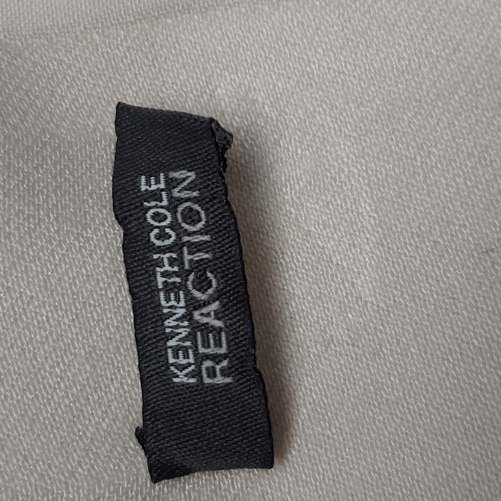 KENNETH COLE SCARF - Picture 2 of 2
